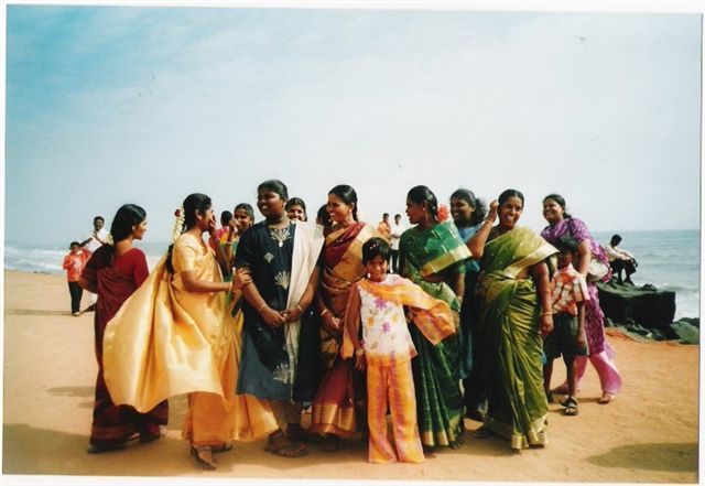 INDIA 